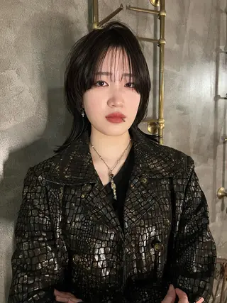 セミロング haco＋所属・圧倒的デザイン力 店長🎨RENAのヘアスタイル