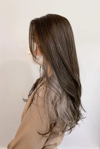 ロング Kva所属・ウルフ/ハイトーン /髪質改善/AIRIのヘアスタイル