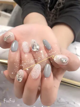 ネイル ネイルサロンエクラ 🫧Shizukaのネイルデザイン