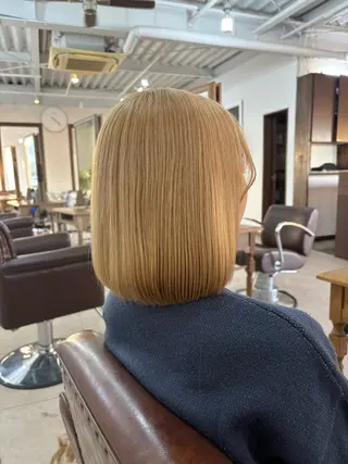 ミディアム 西村 歩真のヘアスタイル