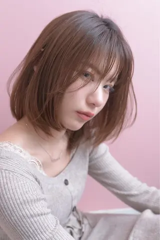 ミディアム merc. 宮川琴代のヘアスタイル