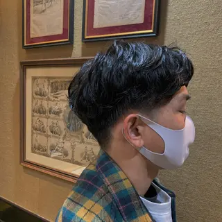 ミディアム パーマ キッズ プレミアムバーバー新宿店所属・新宿駅近！ 💈口コミ多数✨のヘアスタイル