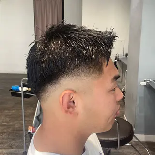 ショート メンズ 江﨑 翔のヘアスタイル