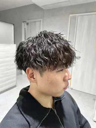 パーマ メンズ 野村 俊太のヘアスタイル