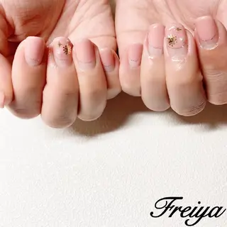 ネイル FREIYA所属・FREIYA マツエク、ネイルのマツエク・マツパデザイン