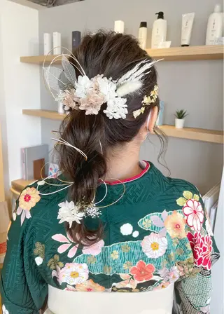 セミロング ヘアアレンジ 杉村 未来のヘアスタイル