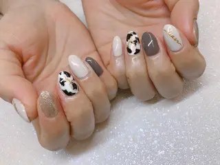 ネイル Flowerネイルサロン所属・. yukiのネイルデザイン