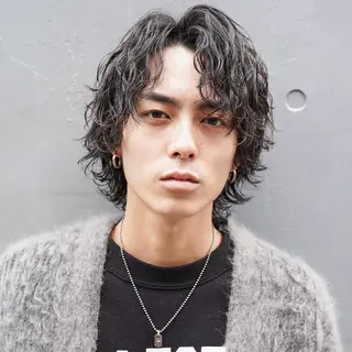 ミディアム パーマ メンズ MEN'S HAIR SENSE 神南 【メンズヘア センス 】所属・♥️モテ髪美容師♠️ REIのヘアスタイル