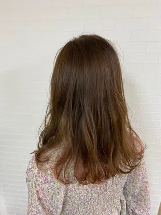 セミロング カラー パーマ 🎁無料カットカラー 📷撮影モデル募集✨のヘアスタイル