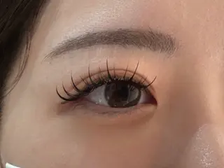 マツエク・マツパ Aranasalon 新宿店のマツエク・マツパデザイン