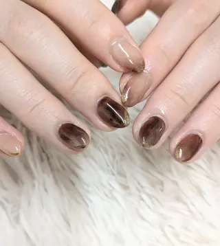 ネイル 會田 瑠衣のネイルデザイン