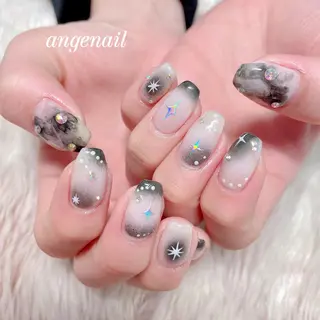 ネイル オーナーネイリスト MAKIのネイルデザイン