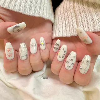 ネイル nail salon e'mu💐のネイルデザイン