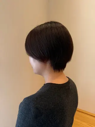 ショート カラー ‎🤍江坂 ハヤシアヤナ‎🤍のヘアスタイル