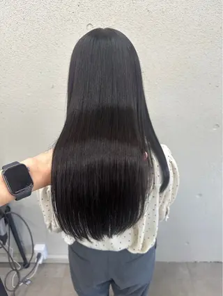 ロング 透明感ダブルカラー/ 諸岡ひばりのヘアスタイル