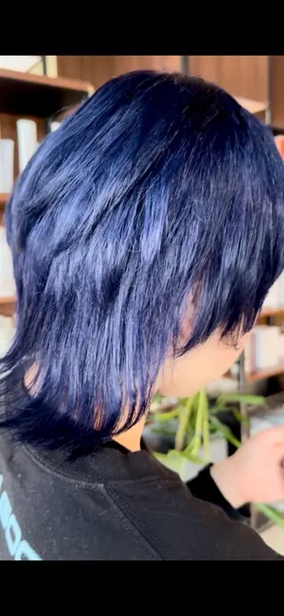 ショート カラー 石川 明歌音のヘアスタイル