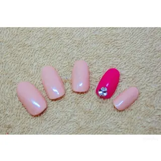 ネイル 痛ネイル/ワンホン/ フィルイン/長さだしのネイルデザイン