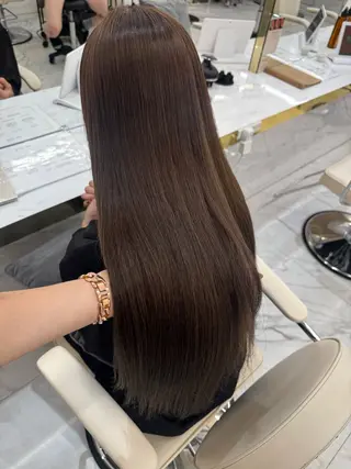 ロング カラー ワンホン×髪質改善 つのーか🩶‪🫧のヘアスタイル
