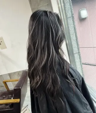 ロング カラー ROBIN所属・指名数No.1 /NAOYAのヘアスタイル