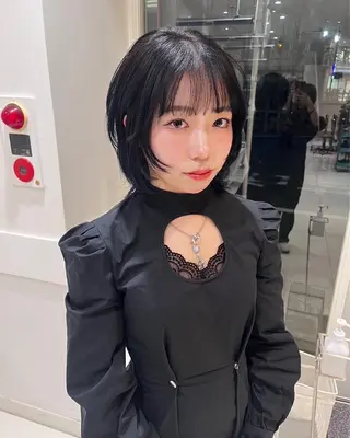 ミディアム カラー HOLON池袋所属・ウルフカット ハッシュカット/七海のヘアスタイル