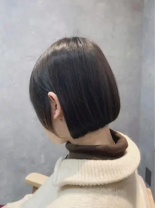 ショート カラー 中村 ひなたのヘアスタイル