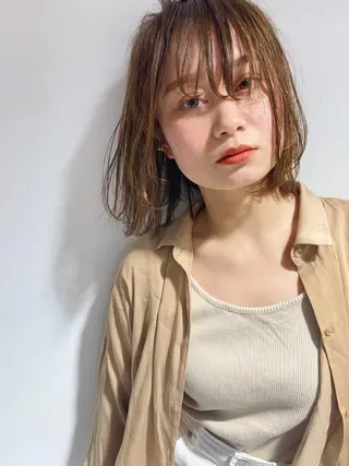 ショート カラー 遠藤 愛莉のヘアスタイル