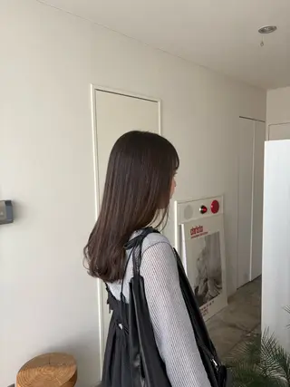 ロング 大阪/レイヤー/ ツヤ髪/ヨシノヒメカのヘアスタイル