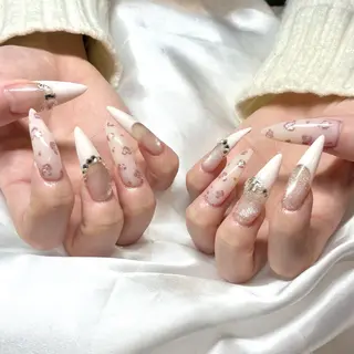 ネイル Nail ヌシん家 AKANEのネイルデザイン