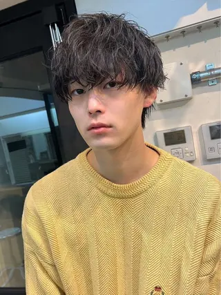 メンズ excia 西梅田店所属・mioメンズ縮毛矯正 ／メンズカット／眉毛のヘアスタイル