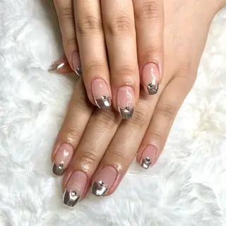 ネイル ネイルメゾン石川橋所属・ネイルメゾンスタッフ Mikuのネイルデザイン