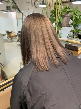 ミディアム 小顔レイヤー×コンパ クトボブ/林隆平のヘアスタイル