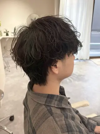 パーマ メンズ 増渕 駿介のヘアスタイル