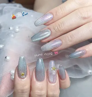 ネイル 𝐲𝐮𝐦𝐢🎀 長さ出しデザイン専門のネイルデザイン