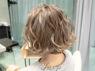 ショート カラー Re:ta Hair 飯田淳平のヘアスタイル
