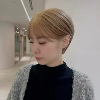 ショート foto所属・𝐁𝐋𝐔𝐄𝐓 /カット特化/新宿のヘアスタイル