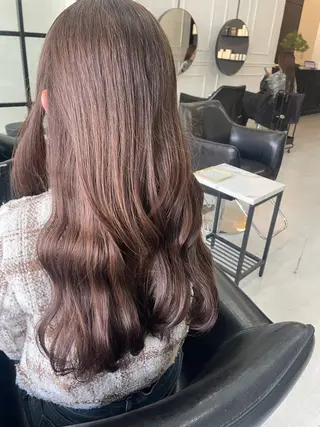 ロング MaisonHALU さくらのヘアスタイル