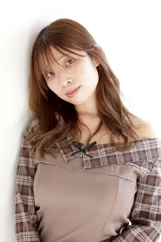 カラー 束感まつぱ🥑🤍 NATUKI🤍のマツエク・マツパデザイン