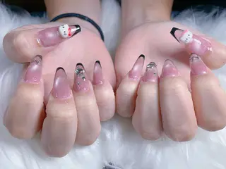 ネイル Neko nail所属・グエン ミンのネイルデザイン