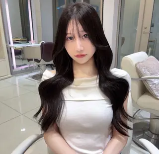 ロング 銀座♡透明感カラー/ 顔周りカットFukaのヘアスタイル