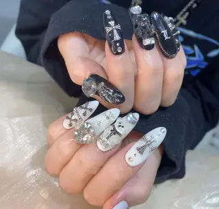 ネイル Queens みなみのネイルデザイン