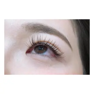 マツエク・マツパ Nana .のマツエク・マツパデザイン