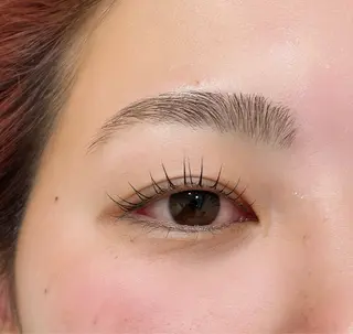 マツエク・マツパ une FEMINの眉毛・アイブロウイメージ