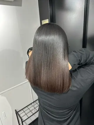 セミロング カラー パーマ 近藤千翔🩵 髪質改善Periodのエステ・リラクイメージ