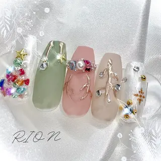 ネイル 加藤 恵のネイルデザイン