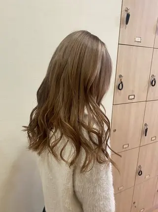 ロング 【PDfino大通】 サクラ.のヘアスタイル