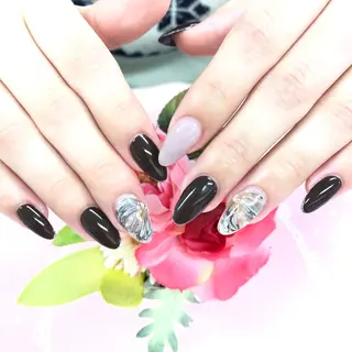 ネイル ユリシスネイル 担当近藤のネイルデザイン