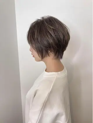 ショート カラー 清水 義久のヘアスタイル