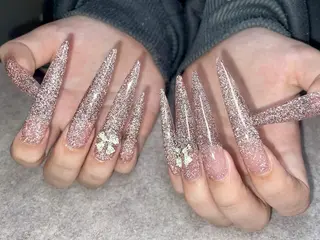 ネイル elu hのネイルデザイン