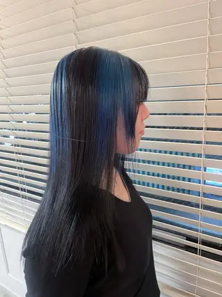 カラー 山浦 那奈のヘアスタイル