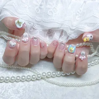 ネイル Kanako 💫のネイルデザイン